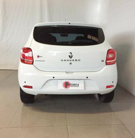 Sandero 1.6 - Foto 10