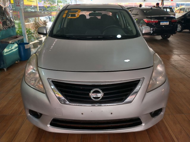 NISSAN VERSA SL 1.6 2013  COMPLETO+GNV  ENTRADA+48X 607,31