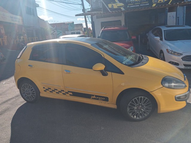 PUNTO SPORTING 1.8 2014 COMPLETO
