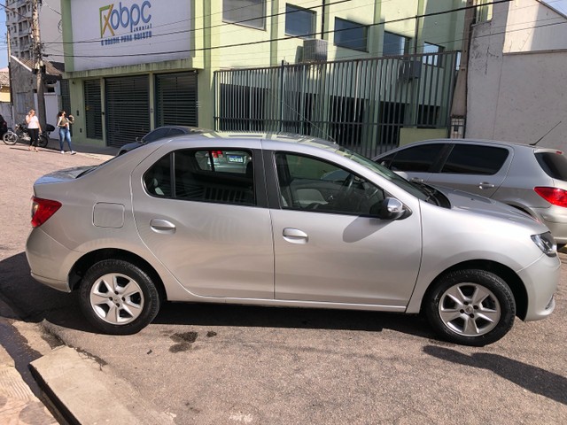 RENAULT LOGAN DYNAMIQ 1.6 2014 TOP DE LINHA