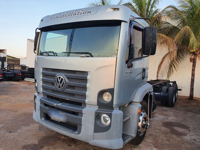VW 24 250 6X2 ANO 2007