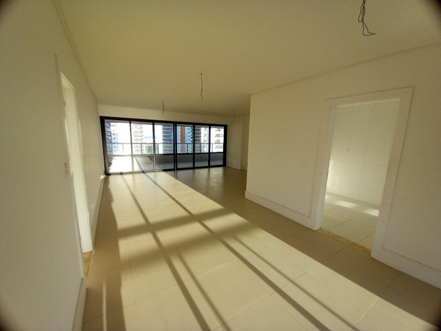 Apartamento para venda tem 300 metros quadrados com 5 quartos em Brotas - Salvador - Bahia - Foto 7