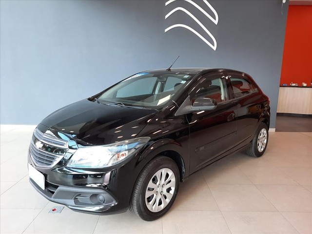 CHEVROLET ONIX 1.4 MPFI LT 8V FLEX 4P MANUAL