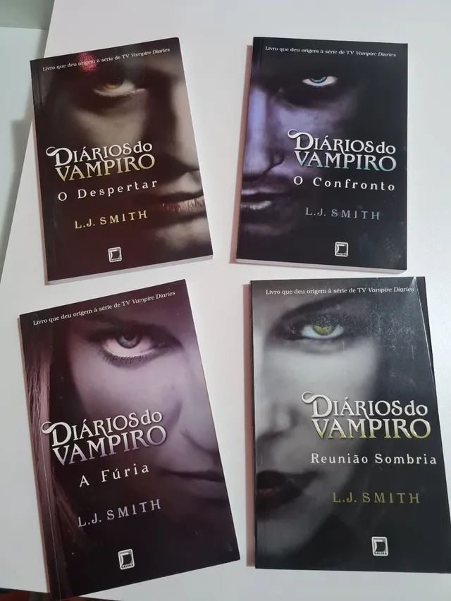 Box Diários do Vampiro com 5 livros