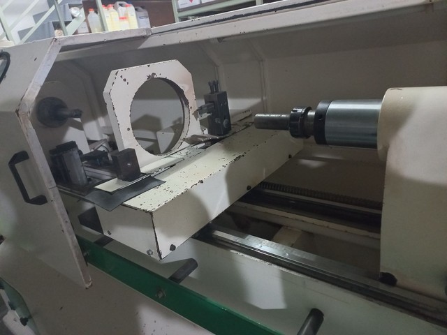 Torno CNC para madeira MCK 3016 ano 2013 usado - Foto 2