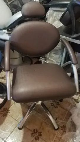 Cadeiras de salão seminovas - Foto 2