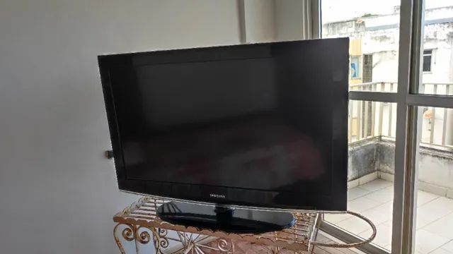 Vendo 03 tvs sem funcionar. Serve para retirar peças.  - Foto 3