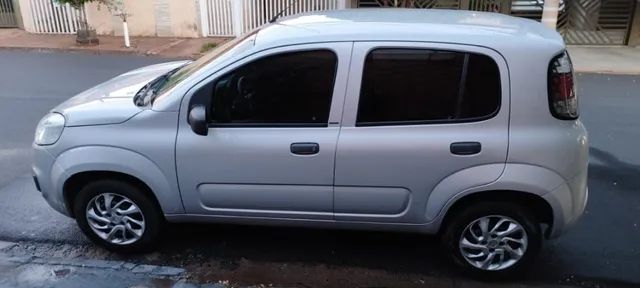 FIAT UNO Usados e Novos