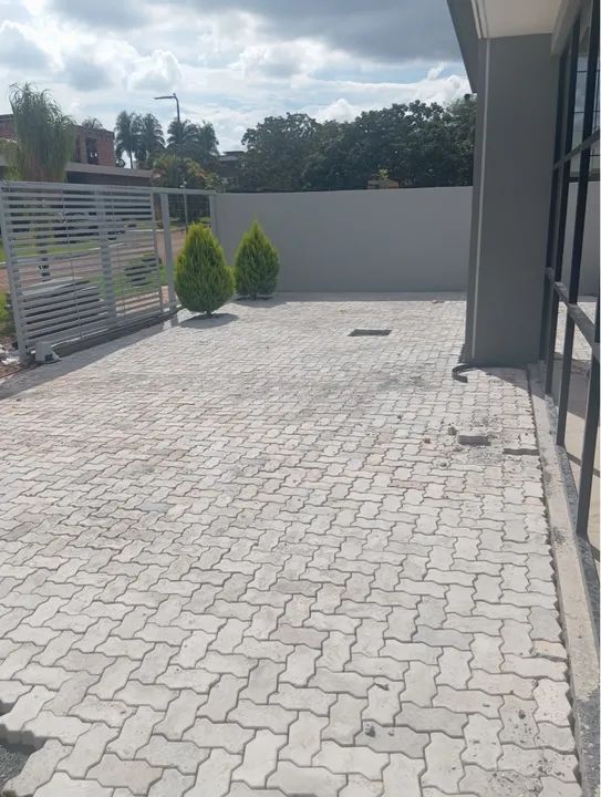 Instalação de bloquete / Assentador de bloquete