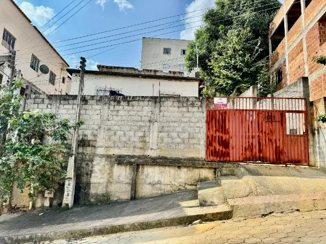 Casa 02 quartos com excelente localização no bairro Morada do Sol - Colatina/ES