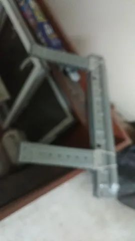 Suporte ar cond tipo Split, 3u, metal, bom estado. - Foto 5