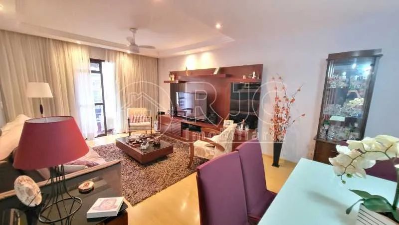 Apartamento para venda possui 121 metros quadrados com 3 quartos em Grajaú - Rio de Janeir - Foto 2