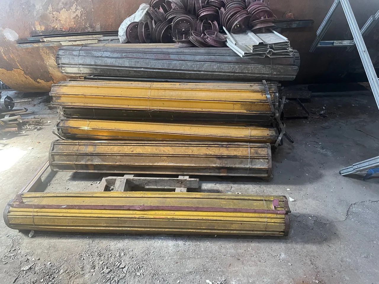 Vendo porta de enrolar  - Foto 2