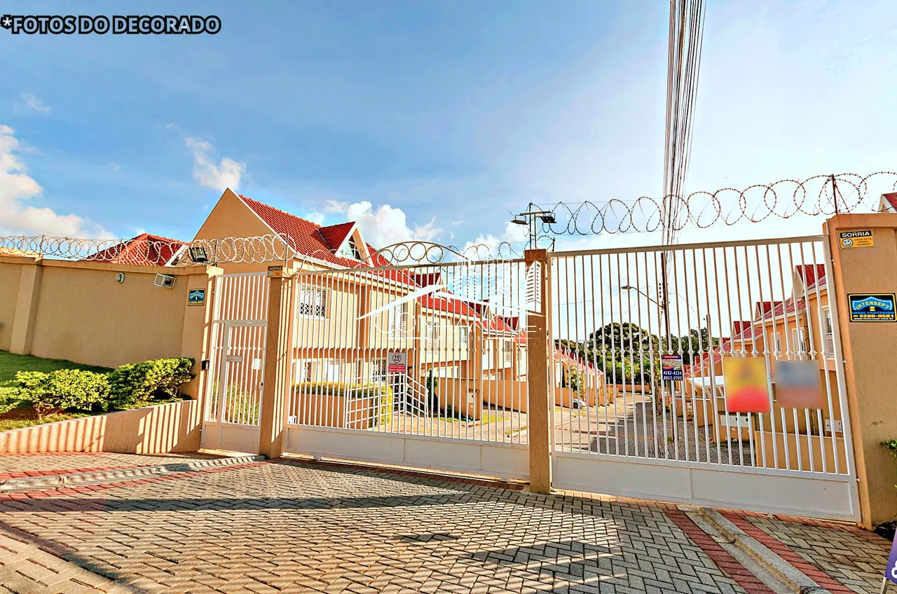 Sobrado 3 quartos com suíte em condomínio fechado no Barreirinha