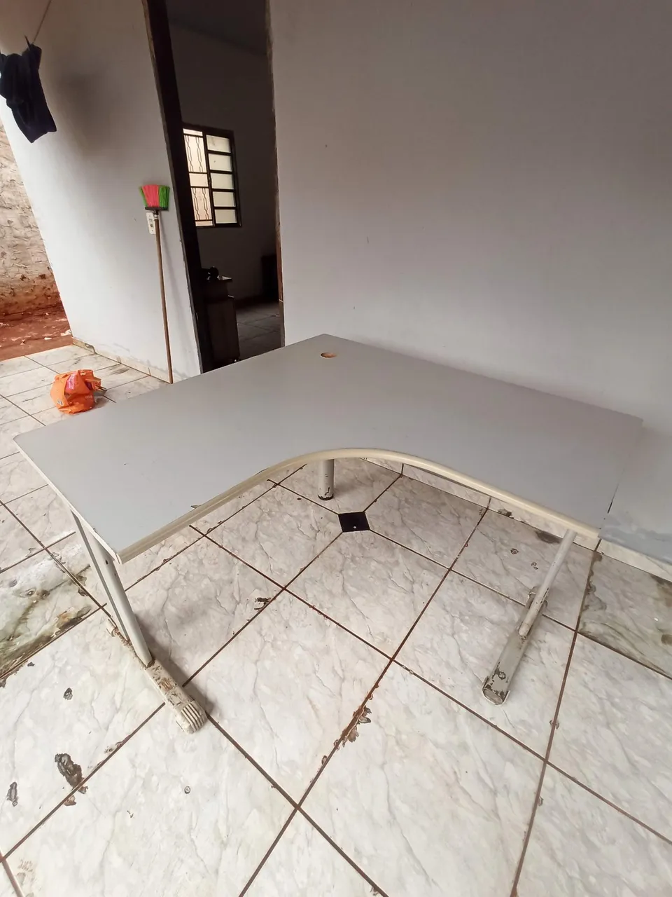 Mesa em L