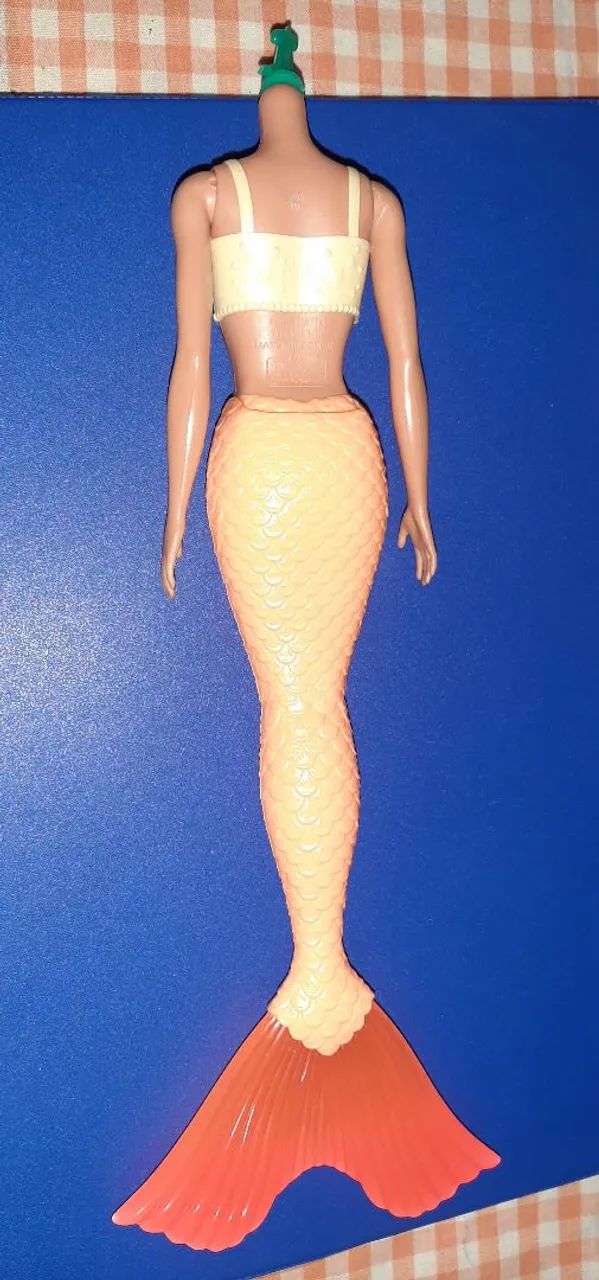 Corpo Barbie sereia Odile Mattel sem cabeça  - Foto 2
