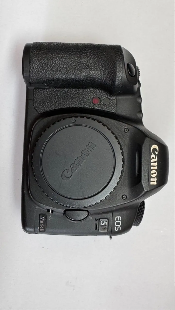 Canon EOS 5D Mark II - Câmera DSLR profissional