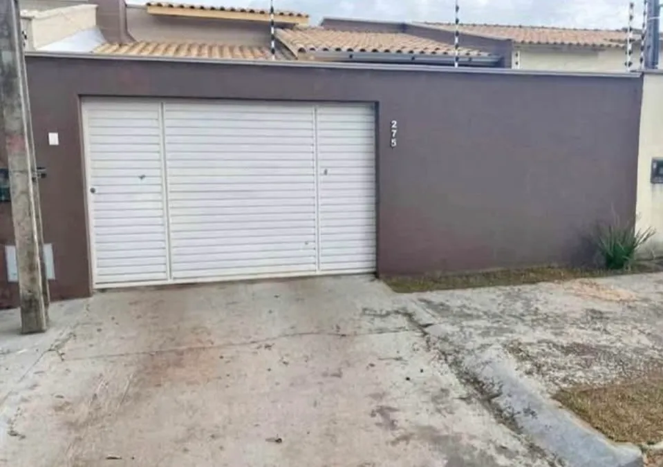 Vendo casa no riacho fundo 1