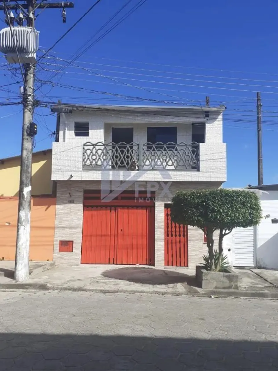 Casa para Venda em Itanhaém, Jardim Tanise, 5 dormitórios, 3 suítes, 2 banheiros, 1 vaga