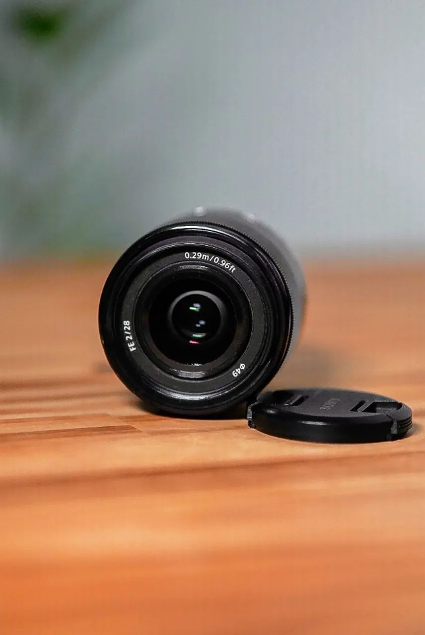 Lente Sony Fe 28mm F2  - Foto 3