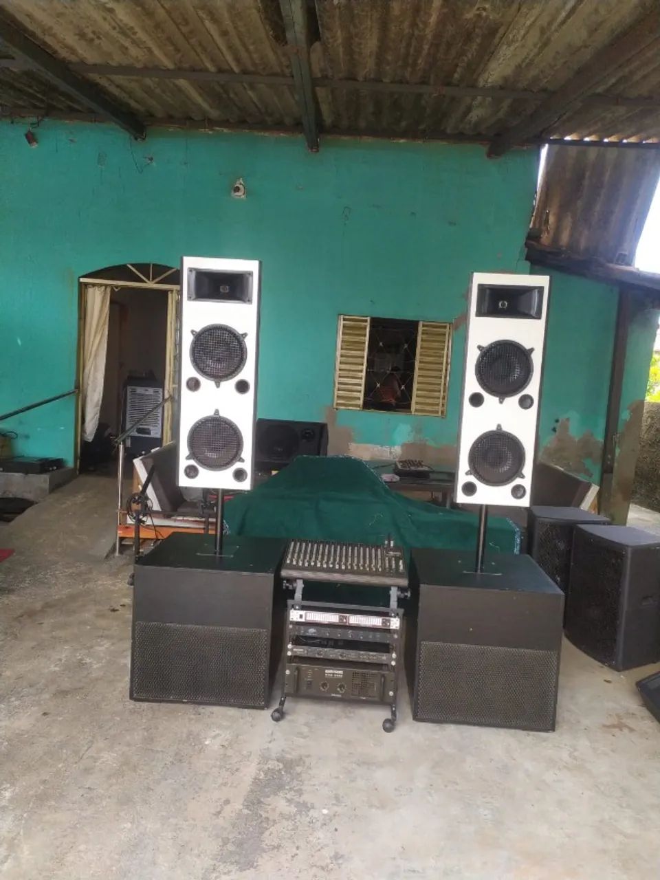 sistema top de som profissional barato pra desocupar lugar - Foto 4