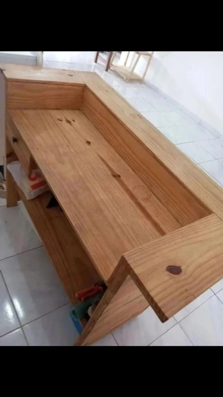 Balcão de madeira para comércio