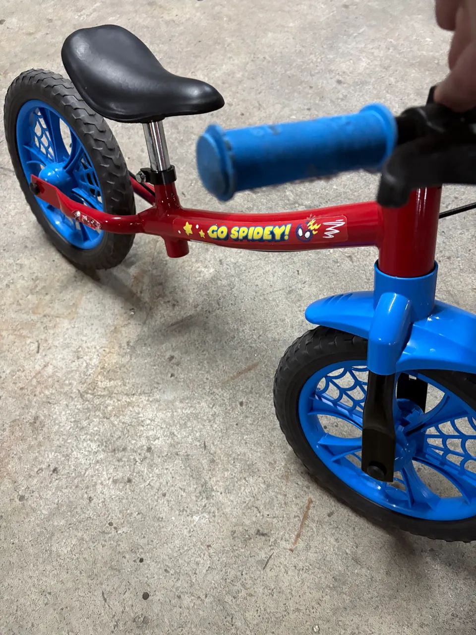 BICICLETA DE EQUILÍBRIO INFANTIL