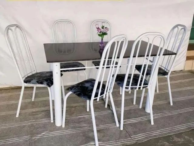 MESA  120 X 75CM C/4 CADEIRAS