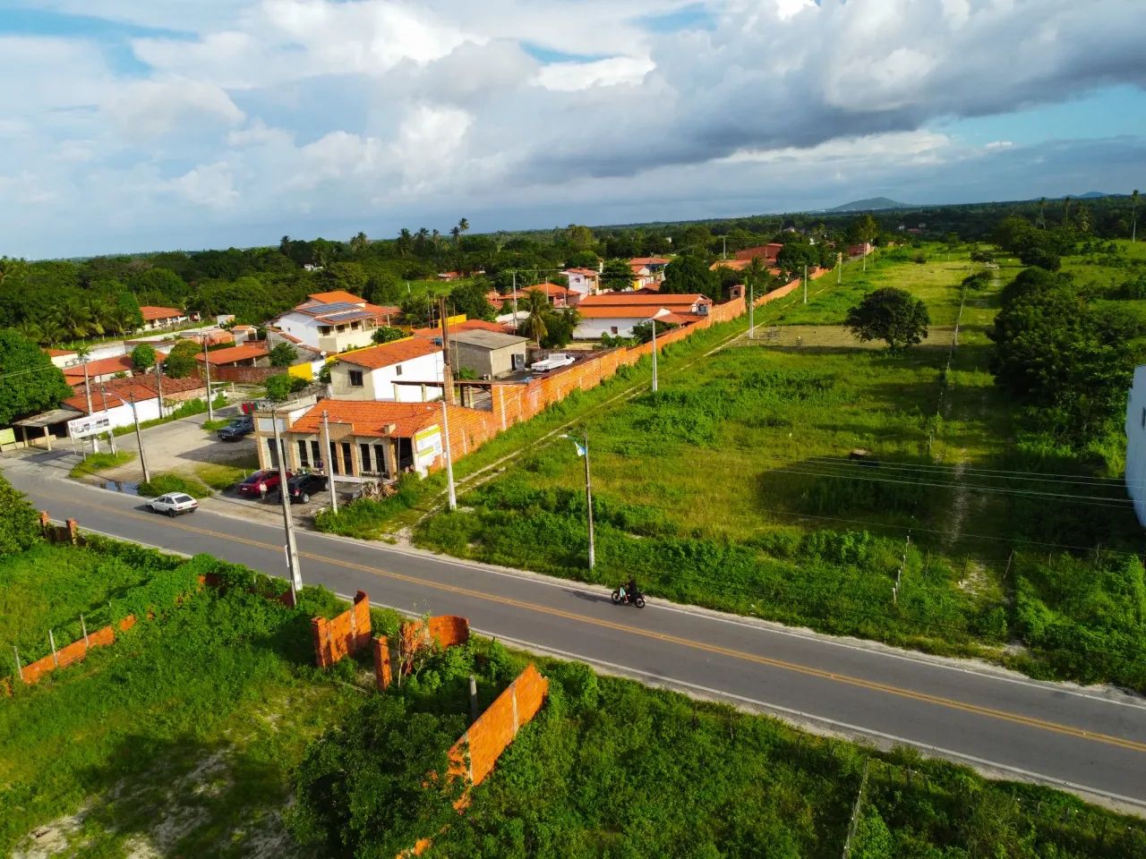 TERRENOS COMERCIAIS EM PRATIUS