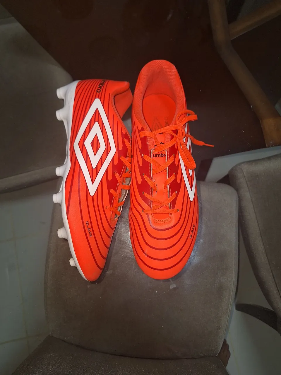 Chuteira Umbro Blaze - Tamanho 41