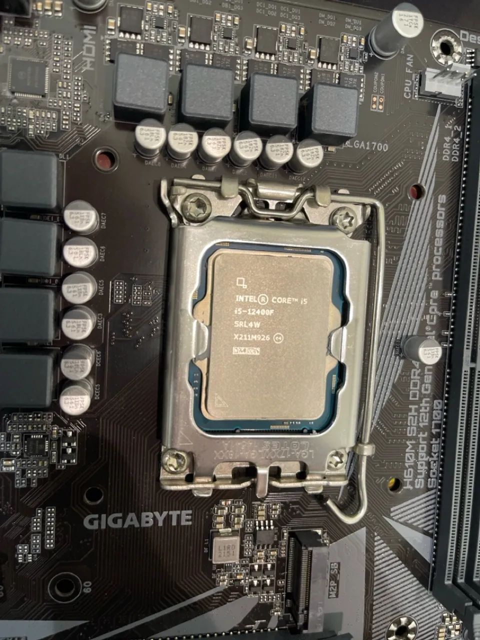 Kit Intel 12400F + H610M S2H + 2x8GB 