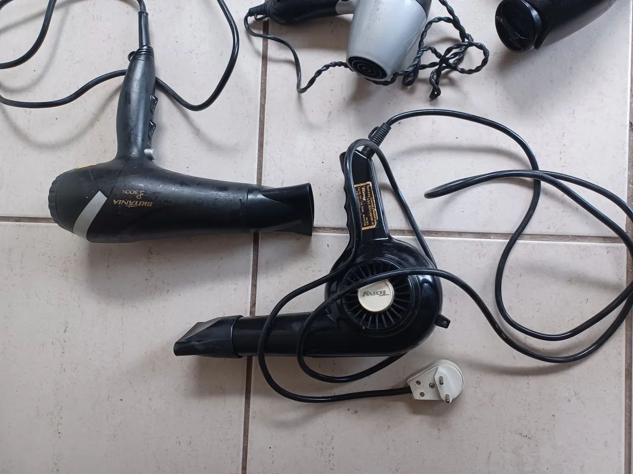 Secadores de cabelo todos por.35,00 - Foto 2