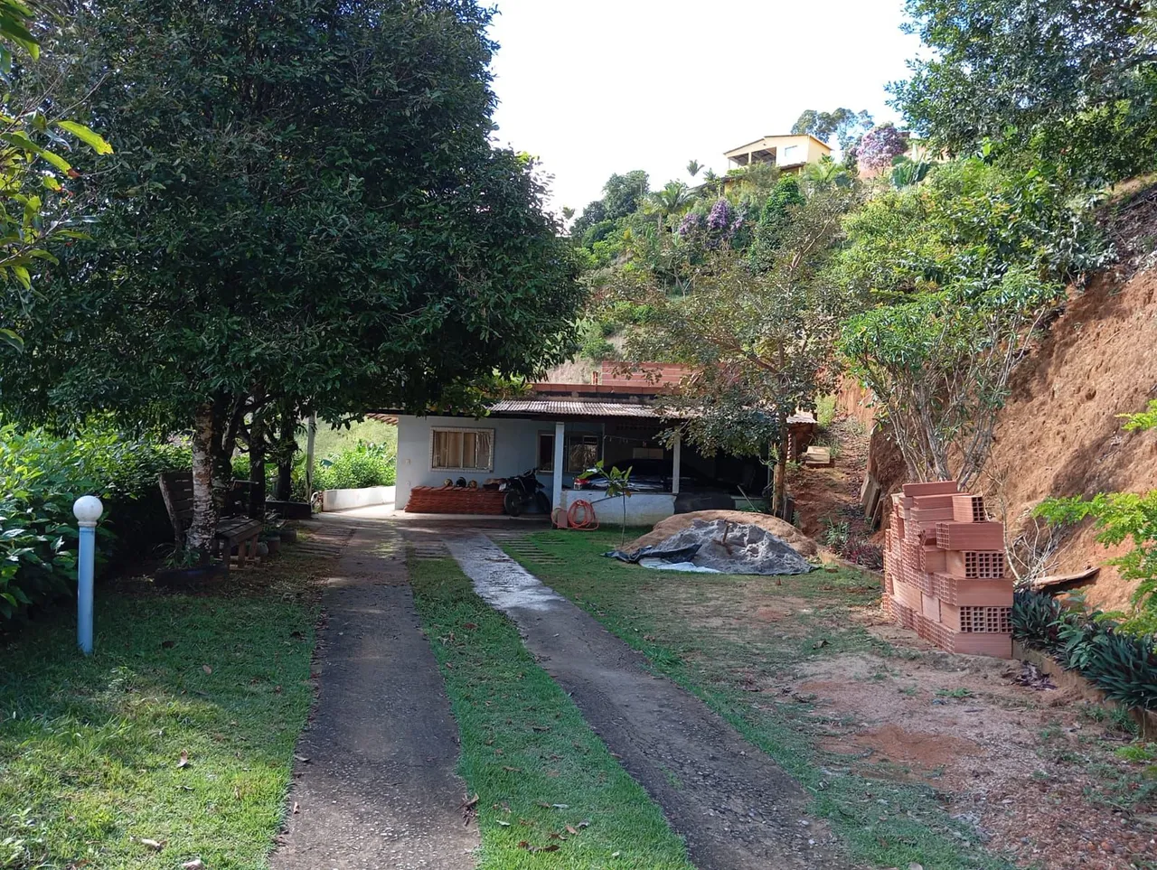 Chácara tem aproximadamente 1.900m², em Aparecidinha<br>