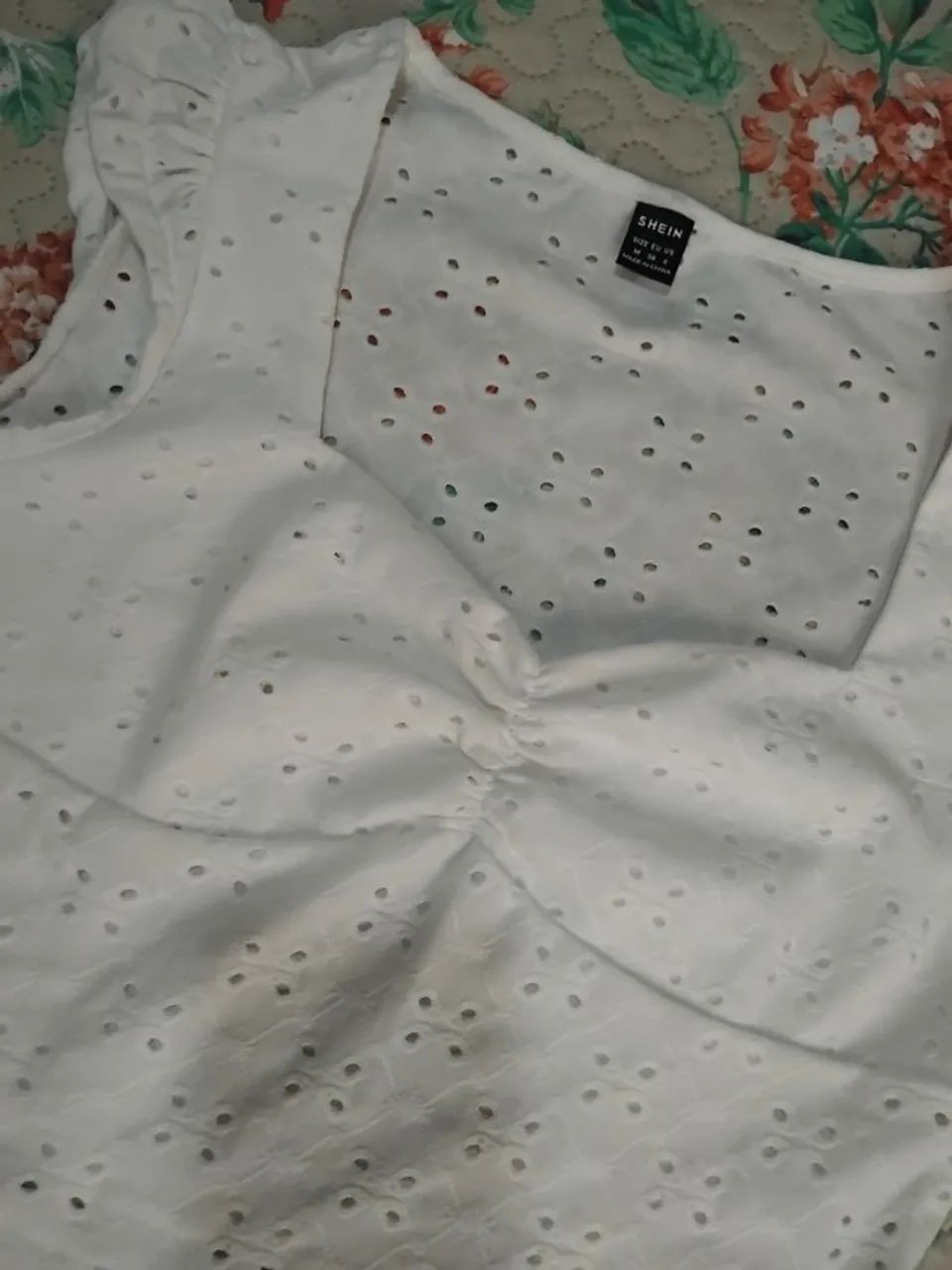 Blusa cropped branca  - Foto 4
