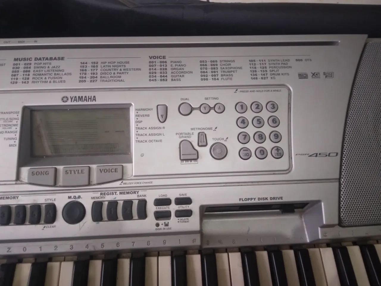 teclado yamaha psr 450