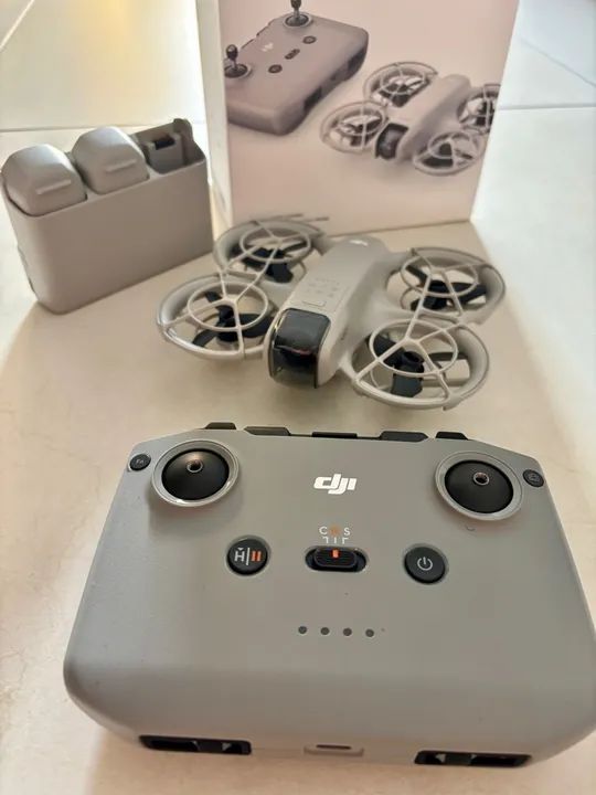Drone Dji Neo Fly More Combo com Case