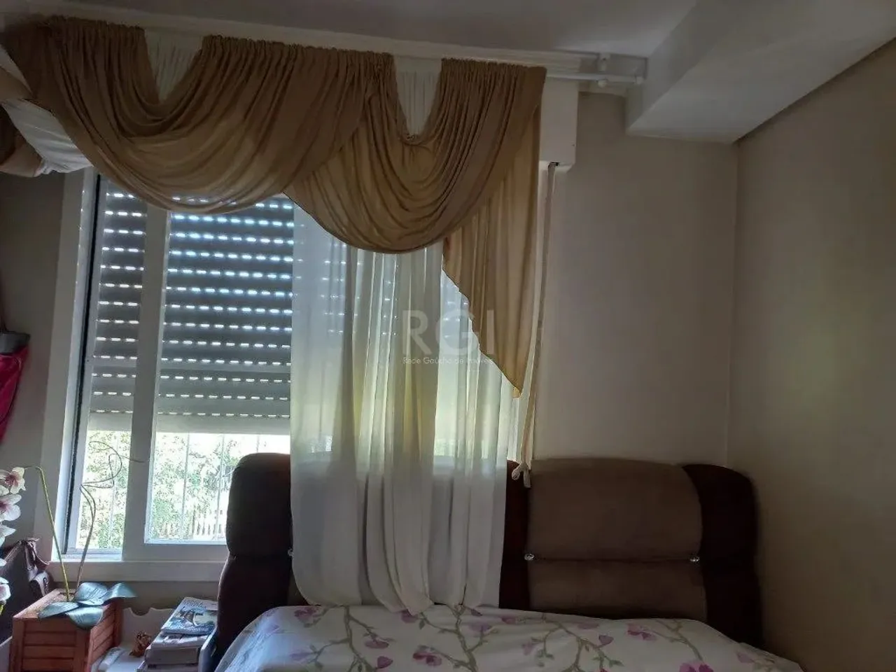 Apartamento para Venda - 61.03m², 2 dormitórios, 1 vaga - Humaitá