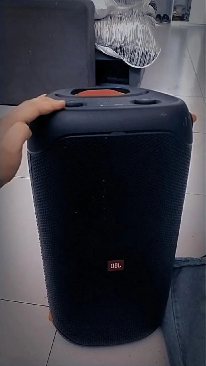 Caixa JBL original nova 
