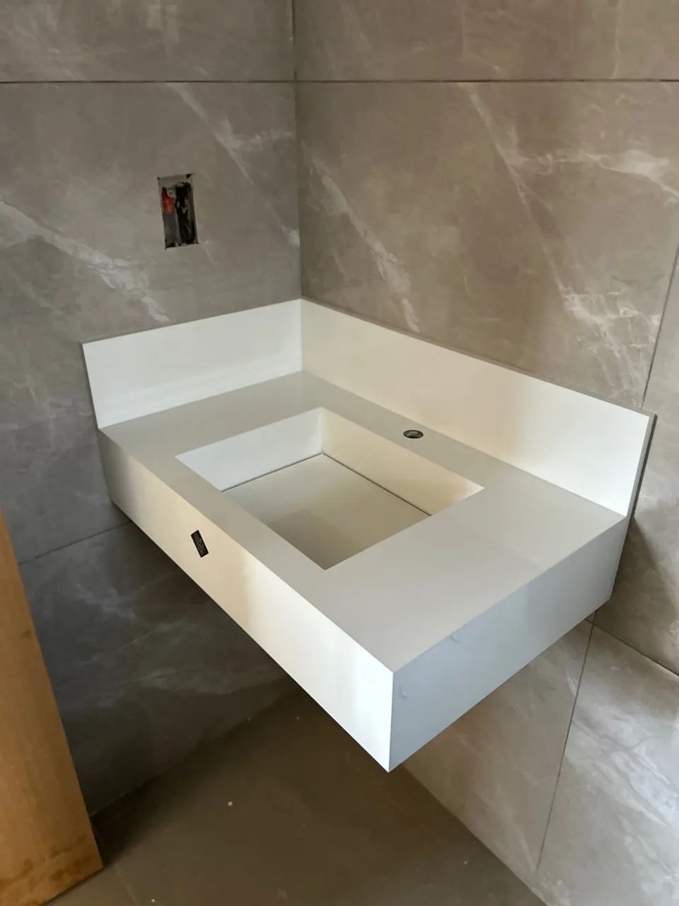 Lavatório de porcelanato  - Foto 4