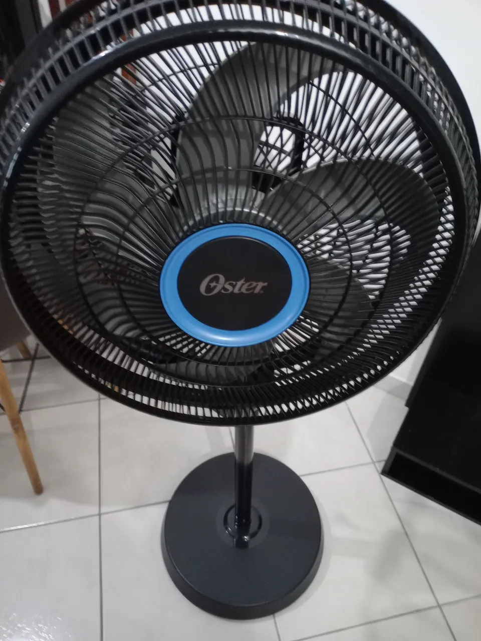 Ventilador de Pé Oster - Potente e Eficiente