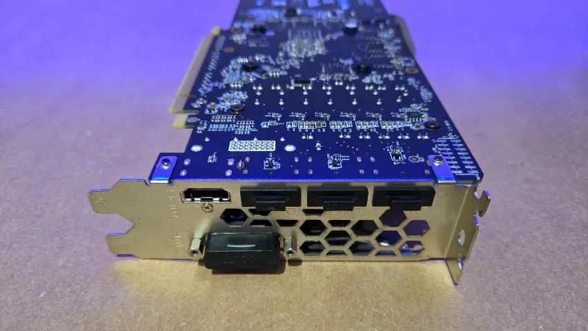 Placa de Video MSI RX 570 Armor 8GB OC GDDR5 256bit - Foto 4