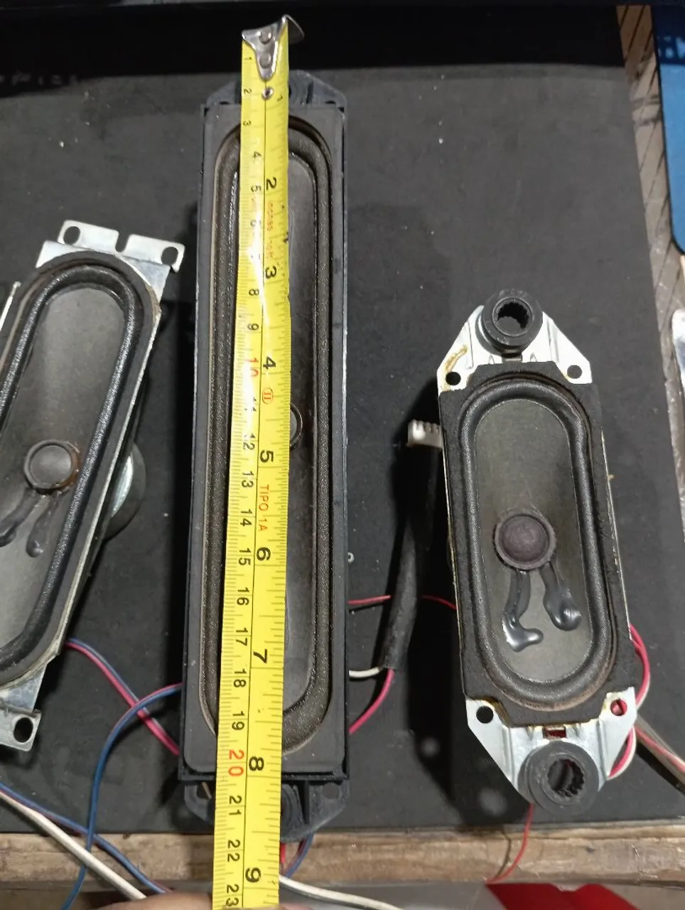 Alto-falantes para TVs de tubo 30 reais o par 