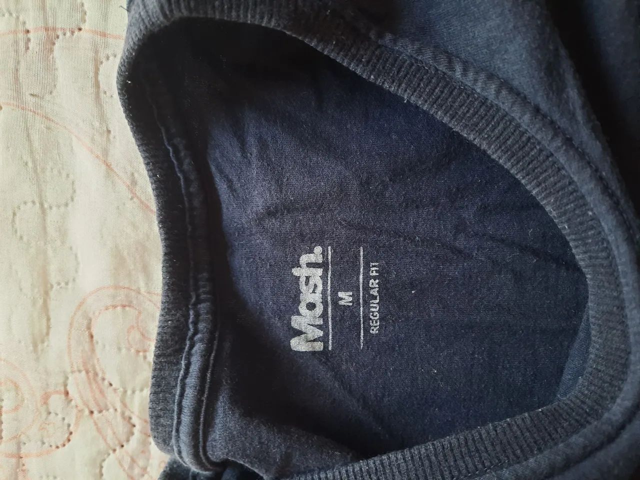 Camiseta Azul Marinho Confortável - Foto 2