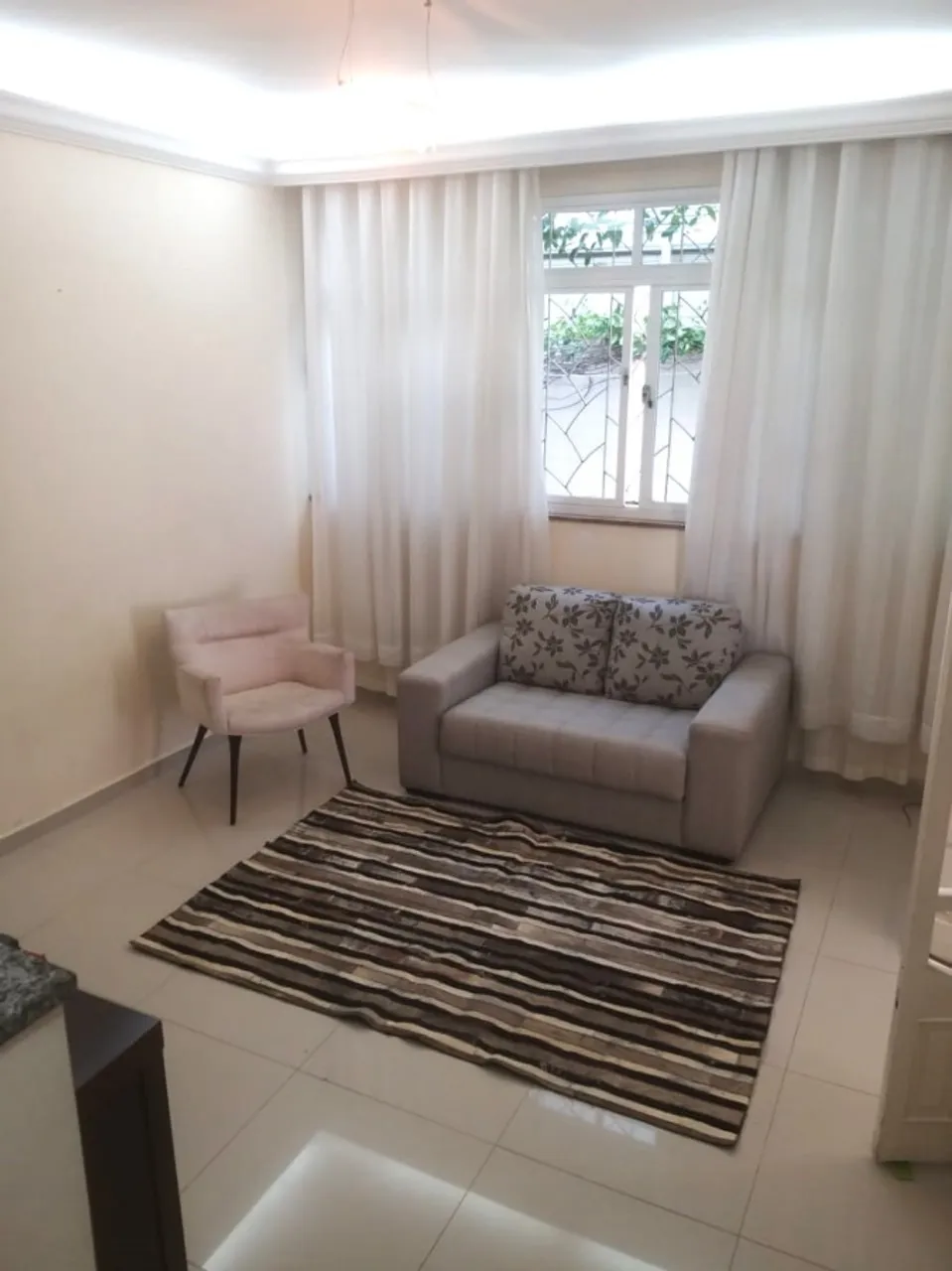 Sobrado a Venda no Boqueirão - 3 Quartos + Área Gourmet!