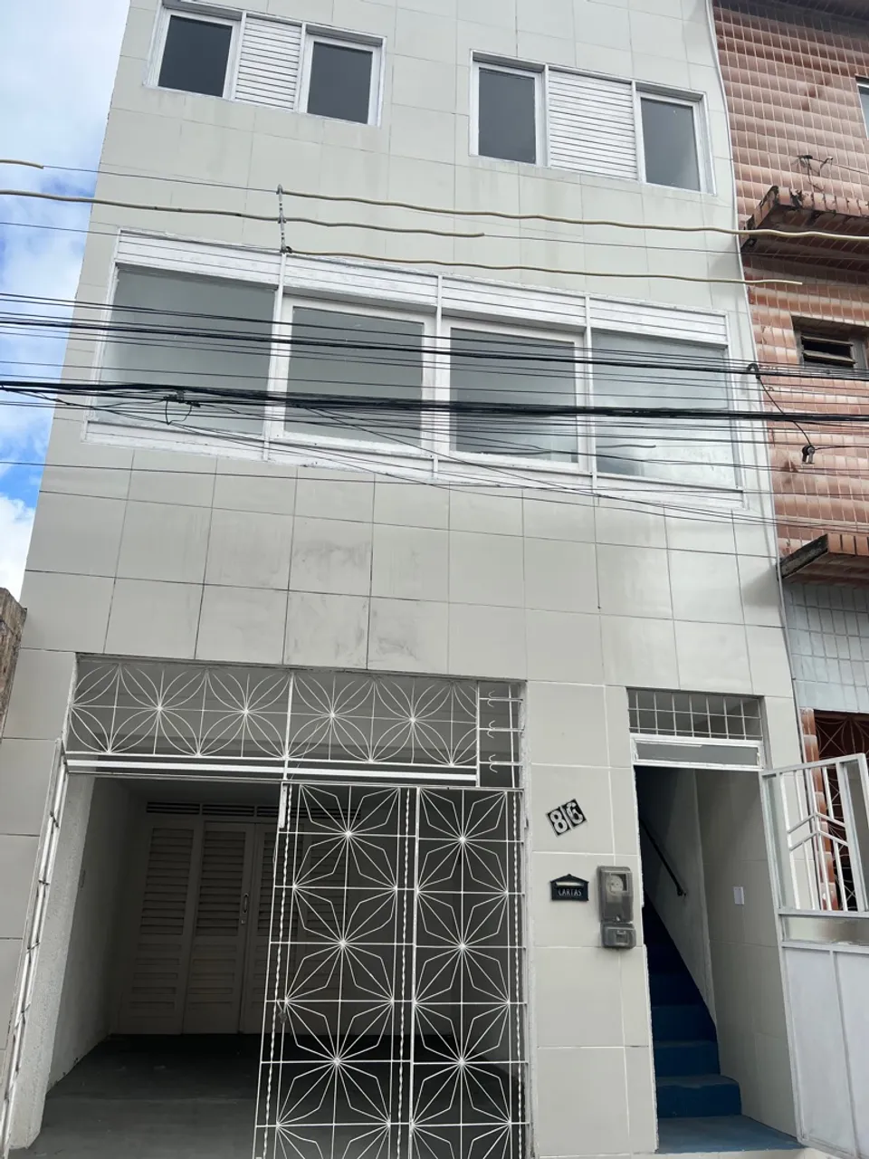 Aluga se Apartamento segundo andar bairro São Francisco 