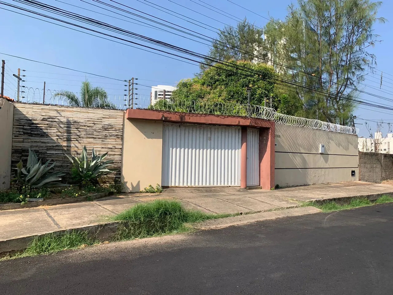 Imóvel para aluguel tem 10 metros quadrados com 3 quartos em Jóquei - Teresina - PI