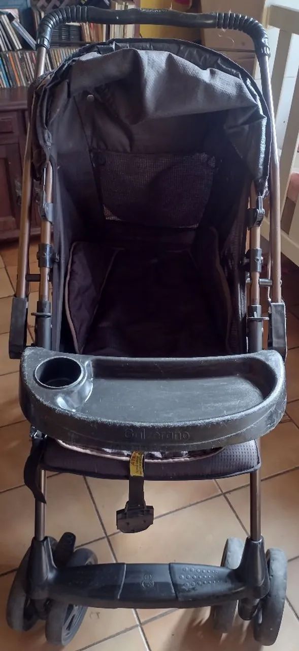 Carrinho de Bebê Compacto e Prático64293283623170124