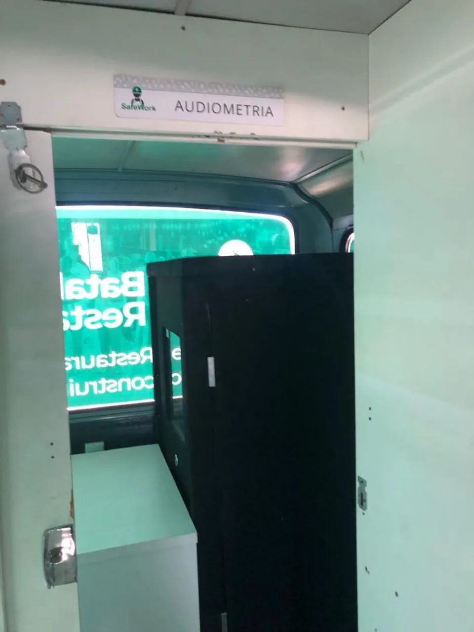 Unidade móvel de saúde vendo 200 mil  - Foto 8