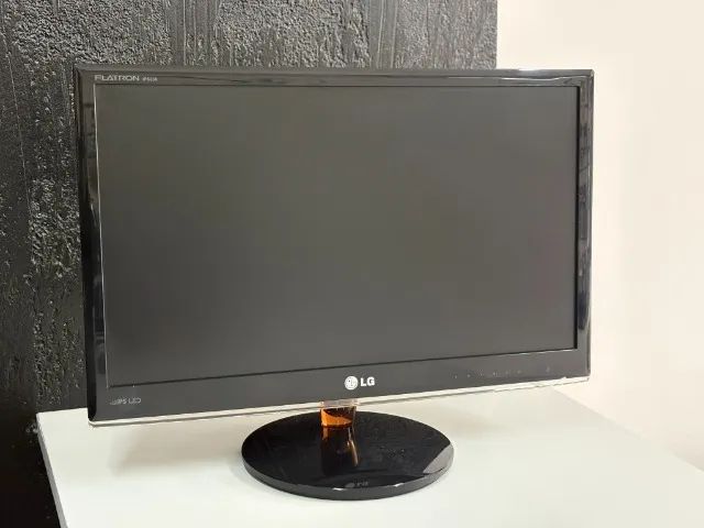 Monitor LG 23''