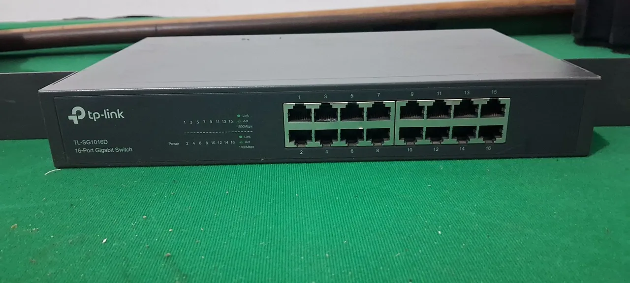 Switch TP-Link TL-SG1016D 16 Portas Gigabit